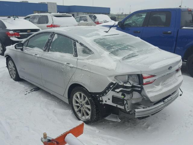 3FA6P0LU3HR305269 - 2017 FORD FUSION SE SILVER photo 3