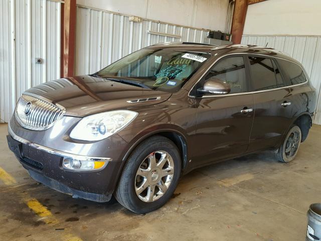 5GALRCED8AJ146644 - 2010 BUICK ENCLAVE CX BROWN photo 2