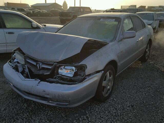 19UUA56603A047925 - 2003 ACURA 3.2TL SILVER photo 2