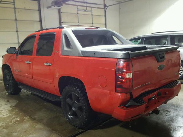 3GNFK12328G141698 - 2008 CHEVROLET AVALANCHE RED photo 3