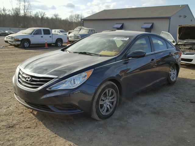 5NPEB4AC1CH345982 - 2012 HYUNDAI SONATA GLS BLUE photo 2