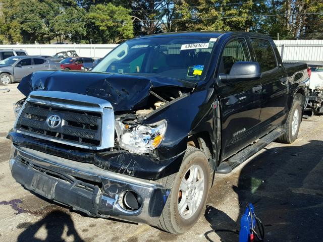 5TFDW5F11BX165238 - 2011 TOYOTA TUNDRA CRE BLACK photo 2