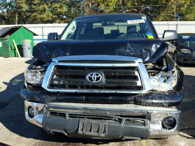 5TFDW5F11BX165238 - 2011 TOYOTA TUNDRA CRE BLACK photo 9