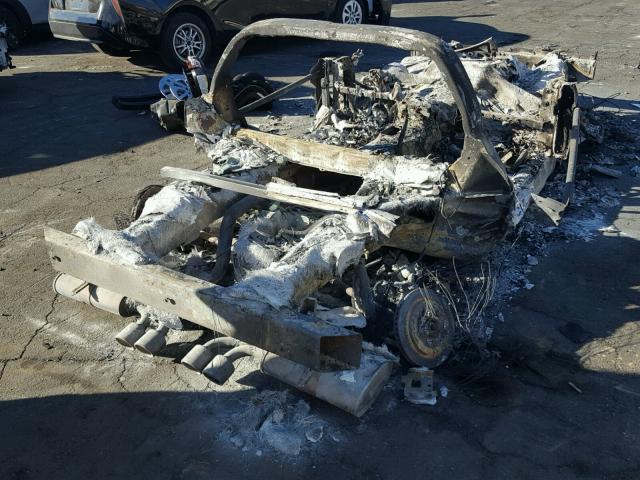 1G1YY12S815105463 - 2001 CHEVROLET CORVETTE Z BURN photo 4