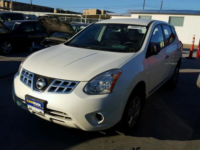 JN8AS5MT1DW527827 - 2013 NISSAN ROGUE S WHITE photo 2