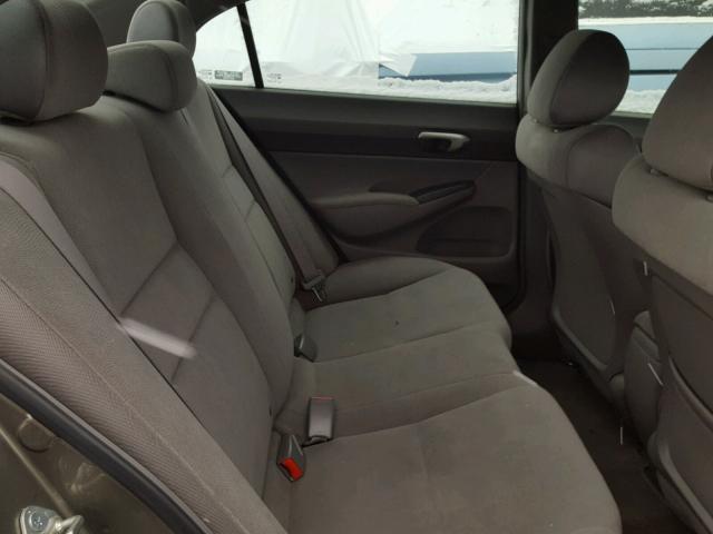 1HGFA16596L096011 - 2006 HONDA CIVIC LX GRAY photo 6