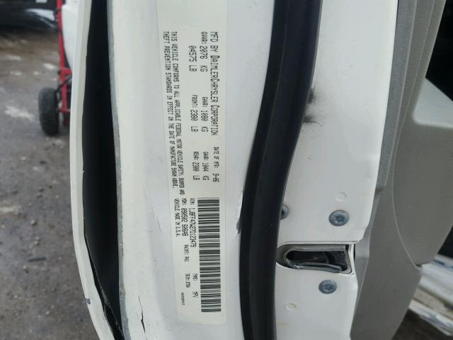 1J8FF47W27D123479 - 2007 JEEP COMPASS WHITE photo 10