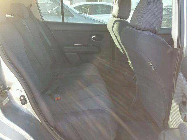 3N1BC13E87L350926 - 2007 NISSAN VERSA S GRAY photo 6