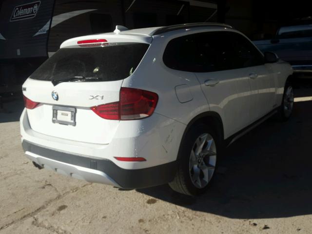 WBAVM1C56DVW42316 - 2013 BMW X1 SDRIVE2 WHITE photo 4