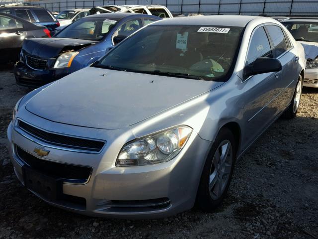 1G1ZG57B79F105256 - 2009 CHEVROLET MALIBU LS SILVER photo 2