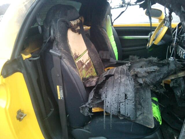 1GCES14P54B110467 - 2004 CHEVROLET SSR 黄色 照片 6