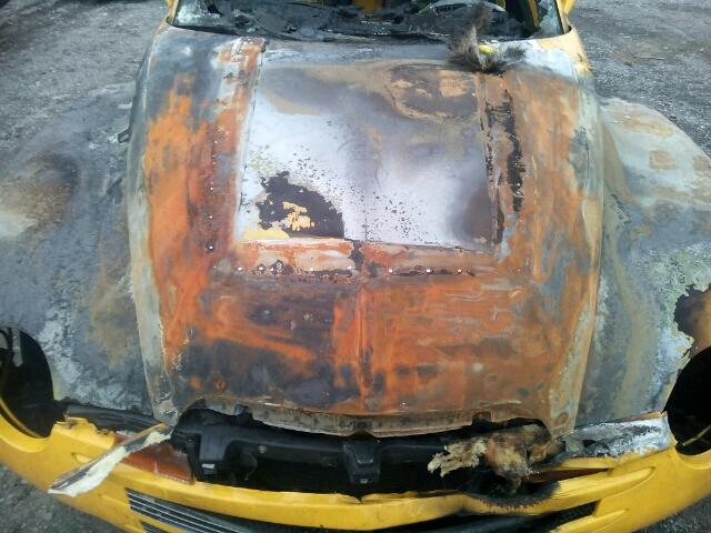 1GCES14P54B110467 - 2004 CHEVROLET SSR 黄色 照片 7