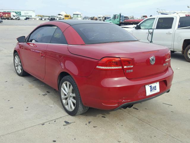 WVWBW7AH2CV012968 - 2012 VOLKSWAGEN EOS KOMFOR წითელი ფოტო 3