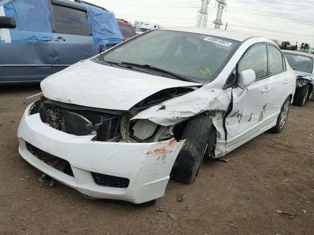 1HGFA16569L018774 - 2009 HONDA CIVIC LX WHITE photo 2