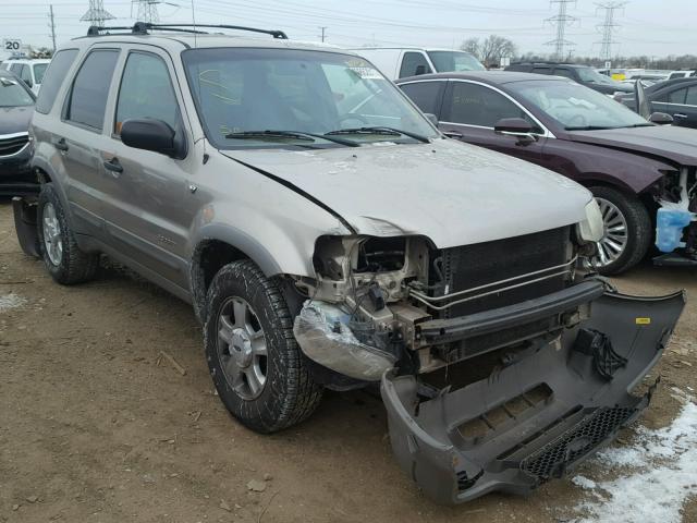 1FMYU04161KF63467 - 2001 FORD ESCAPE XLT TAN photo 1