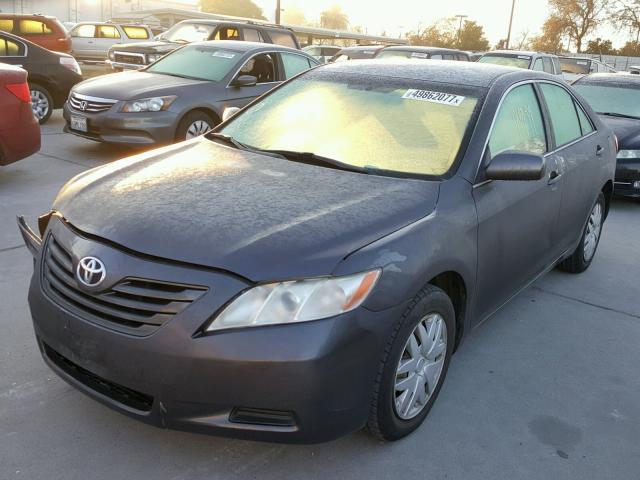 4T1BE46K19U312002 - 2009 TOYOTA CAMRY BASE GRAY photo 2