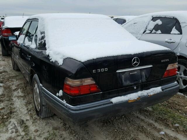 WDBEB31EXSC120545 - 1995 MERCEDES-BENZ E 300D BLACK photo 3