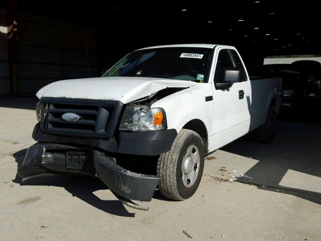 1FTRF12W98KD43824 - 2008 FORD F150 WHITE photo 2