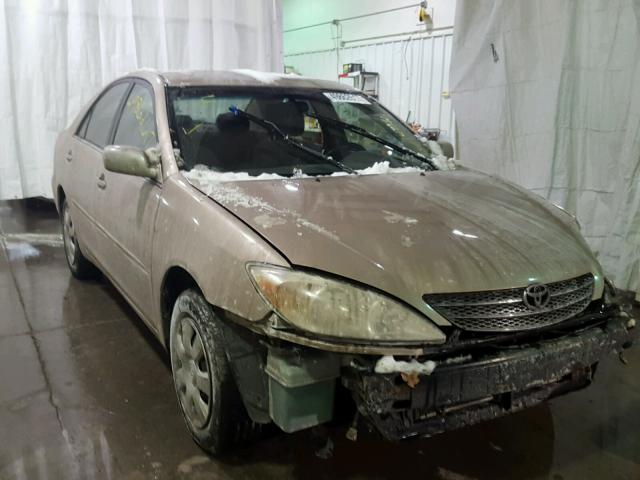 4T1BE32K02U058756 - 2002 TOYOTA CAMRY LE თაფლისფერი ფოტო 1