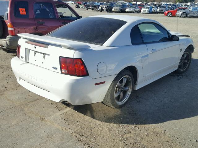 1FAFP42X04F105184 - 2004 FORD MUSTANG GT WHITE photo 4