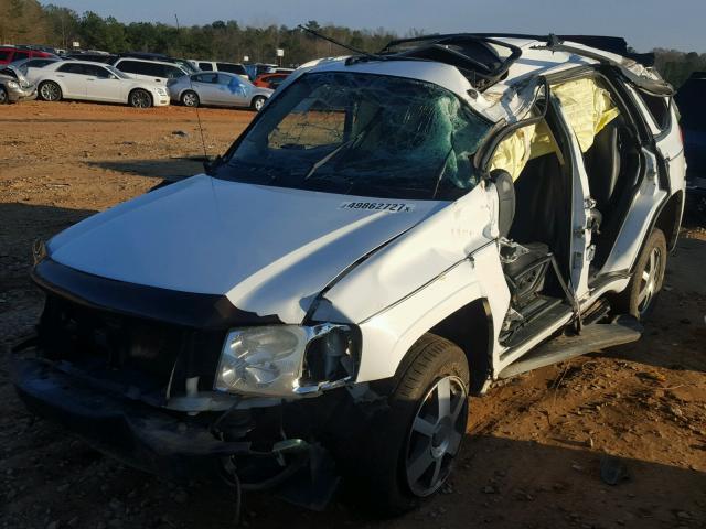 1GKDT13S052389346 - 2005 GMC ENVOY WHITE photo 2