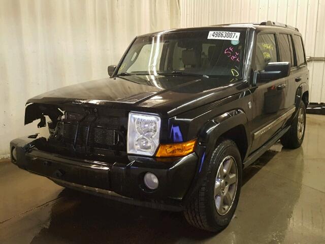 1J8HG58236C233498 - 2006 JEEP COMMANDER BLACK photo 2