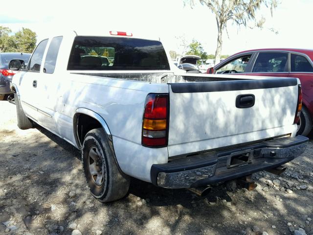 1GTEC19T14Z331526 - 2004 GMC NEW SIERRA WHITE photo 3