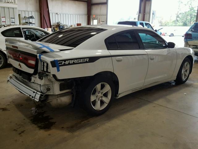 2C3CDXBG3EH192641 - 2014 DODGE CHARGER WHITE photo 4