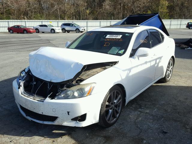 JTHBK262985065353 - 2008 LEXUS IS 250 WHITE photo 2