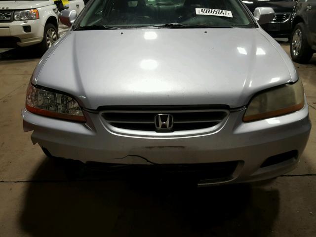 1HGCG22512A037117 - 2002 HONDA ACCORD EX SILVER photo 9