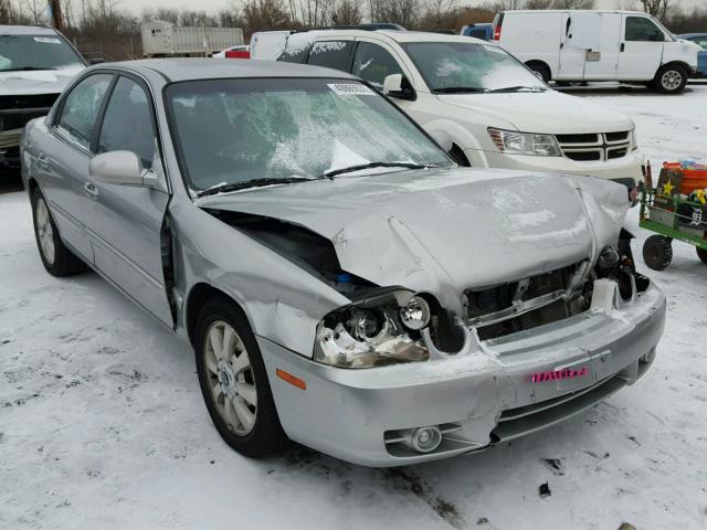 KNAGD128455403529 - 2005 KIA OPTIMA LX SILVER photo 1