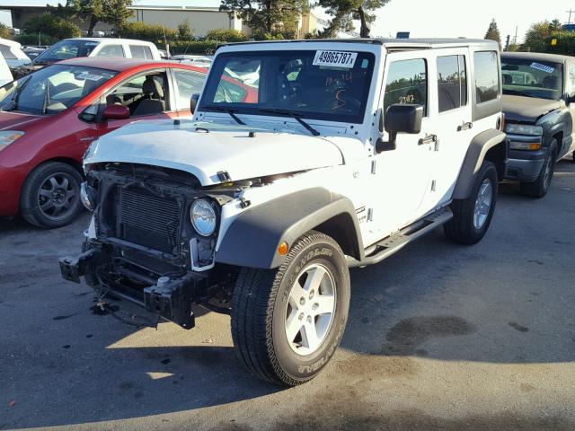 1C4BJWDG6GL161848 - 2016 JEEP WRANGLER U WHITE photo 2