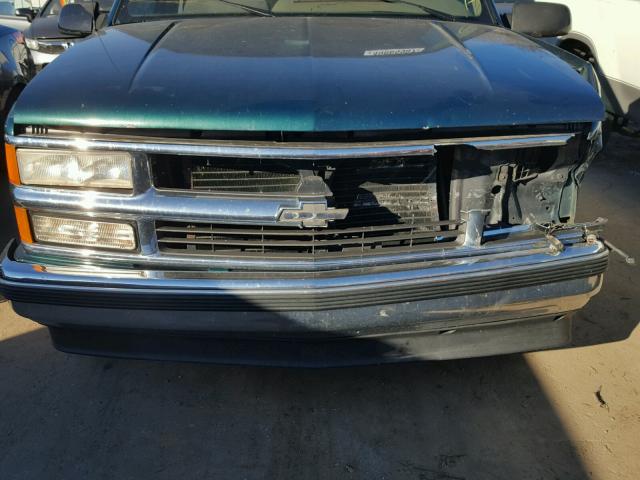 1GNEC13K4SJ367570 - 1995 CHEVROLET TAHOE C150 GREEN photo 9