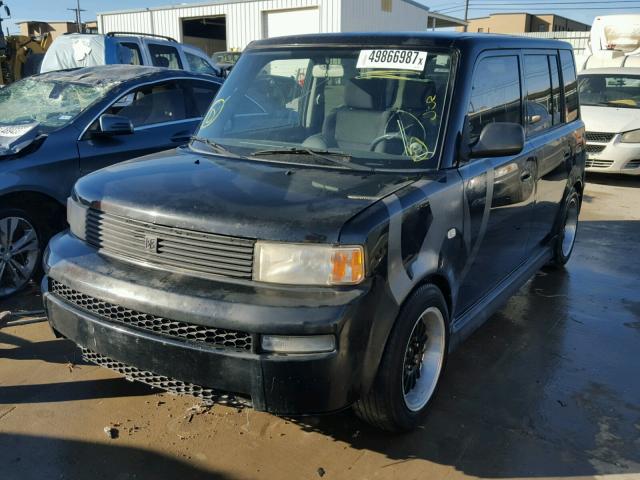 JTLKT334X50191745 - 2005 TOYOTA SCION XB GRAY photo 2