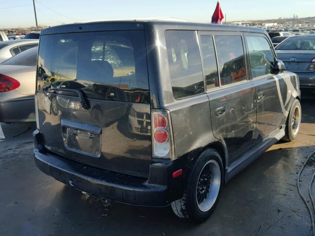 JTLKT334X50191745 - 2005 TOYOTA SCION XB GRAY photo 4