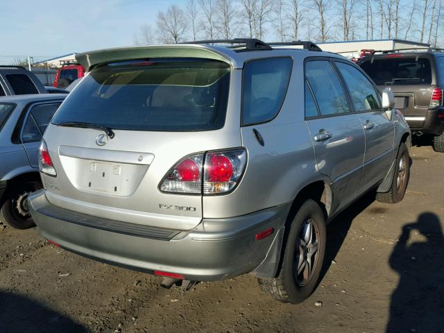 JTJHF10U420265935 - 2002 LEXUS RX 300 SILVER photo 4