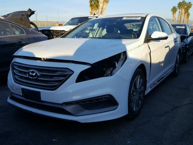 5NPE34AF2GH329190 - 2016 HYUNDAI SONATA SPO WHITE photo 2