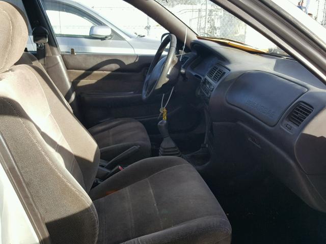 1NXAE09B7RZ148903 - 1994 TOYOTA COROLLA LE 银色 照片 5