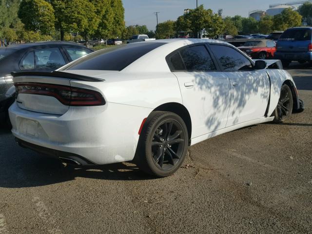 2C3CDXBGXGH312664 - 2016 DODGE CHARGER SE WHITE photo 4