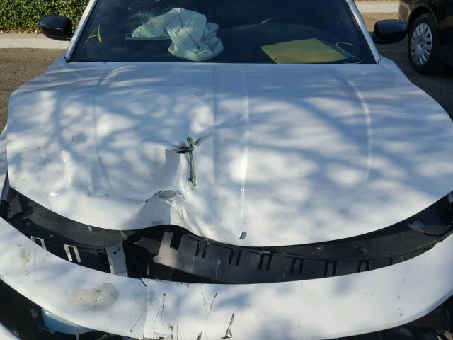 2C3CDXBGXGH312664 - 2016 DODGE CHARGER SE WHITE photo 7