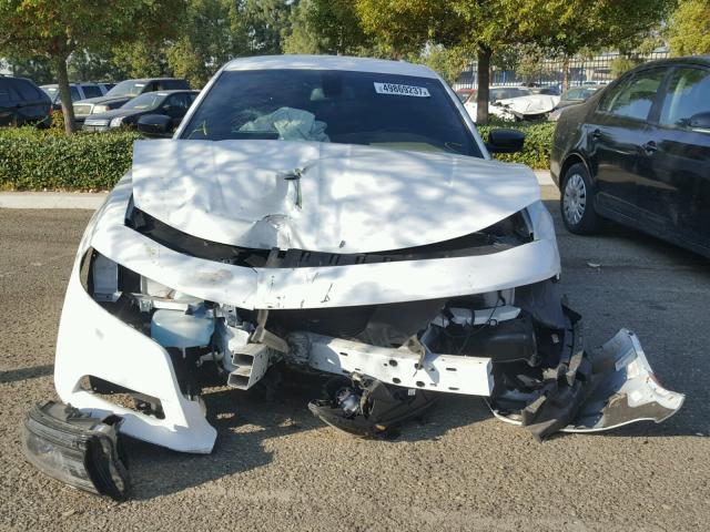 2C3CDXBGXGH312664 - 2016 DODGE CHARGER SE WHITE photo 9