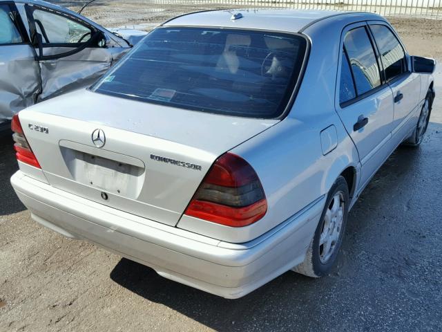 WDBHA24G4YA868185 - 2000 MERCEDES-BENZ C 230 GRAY photo 4