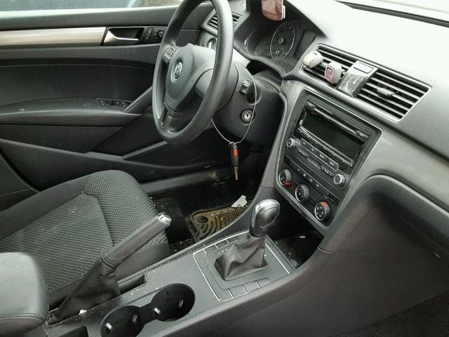 1VWAS7A3XEC064792 - 2014 VOLKSWAGEN PASSAT S შავი ფოტო 9