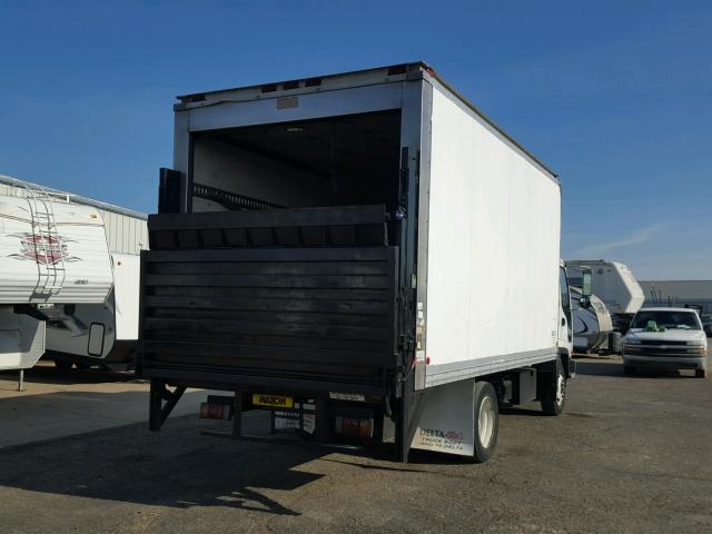 JALF5C13237700599 - 2003 ISUZU FRR WHITE photo 4