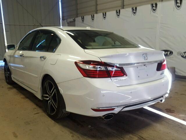 1HGCR3F94GA017545 - 2016 HONDA ACCORD TOU WHITE photo 3