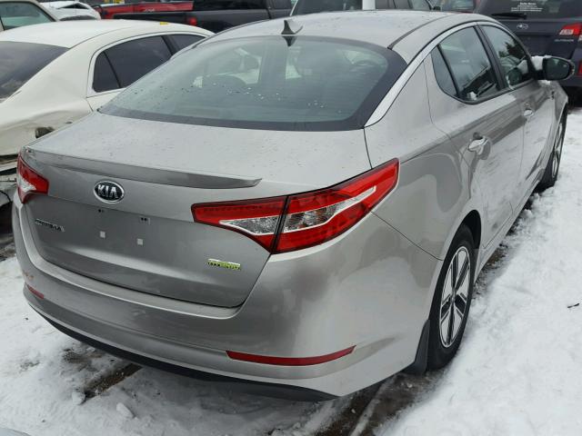 KNAGM4AD3D5054362 - 2013 KIA OPTIMA HYB SILVER photo 4