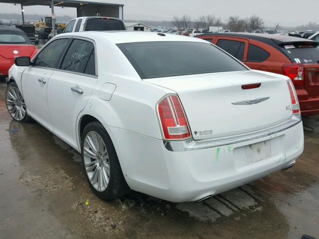 2C3CA6CT4BH559511 - 2011 CHRYSLER 300C WHITE photo 3