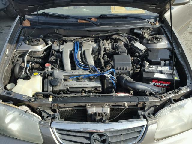 1YVGF22D725288608 - 2002 MAZDA 626 ES BROWN photo 7