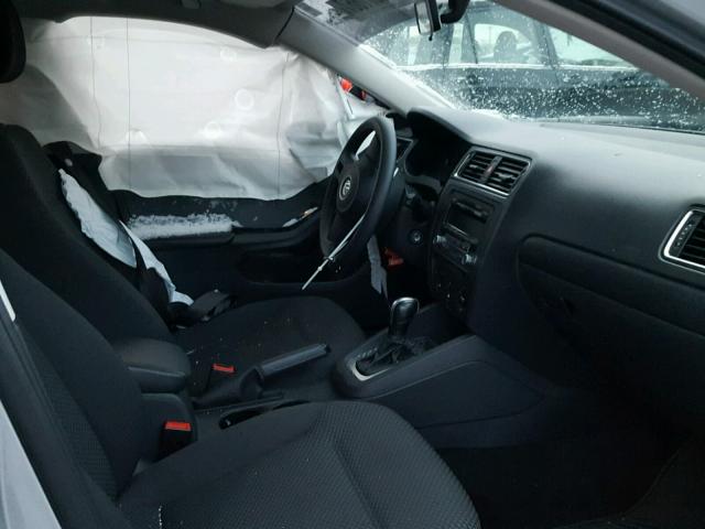 3VW2K7AJ4EM404276 - 2014 VOLKSWAGEN JETTA BASE SILVER photo 5