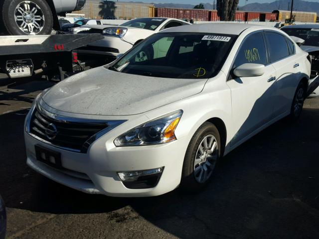 1N4AL3AP4FN372614 - 2015 NISSAN ALTIMA 2.5 WHITE photo 2